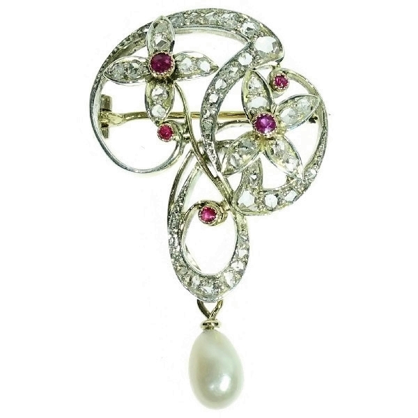 Art Nouveau and the Dance of Diamonds and Rubies